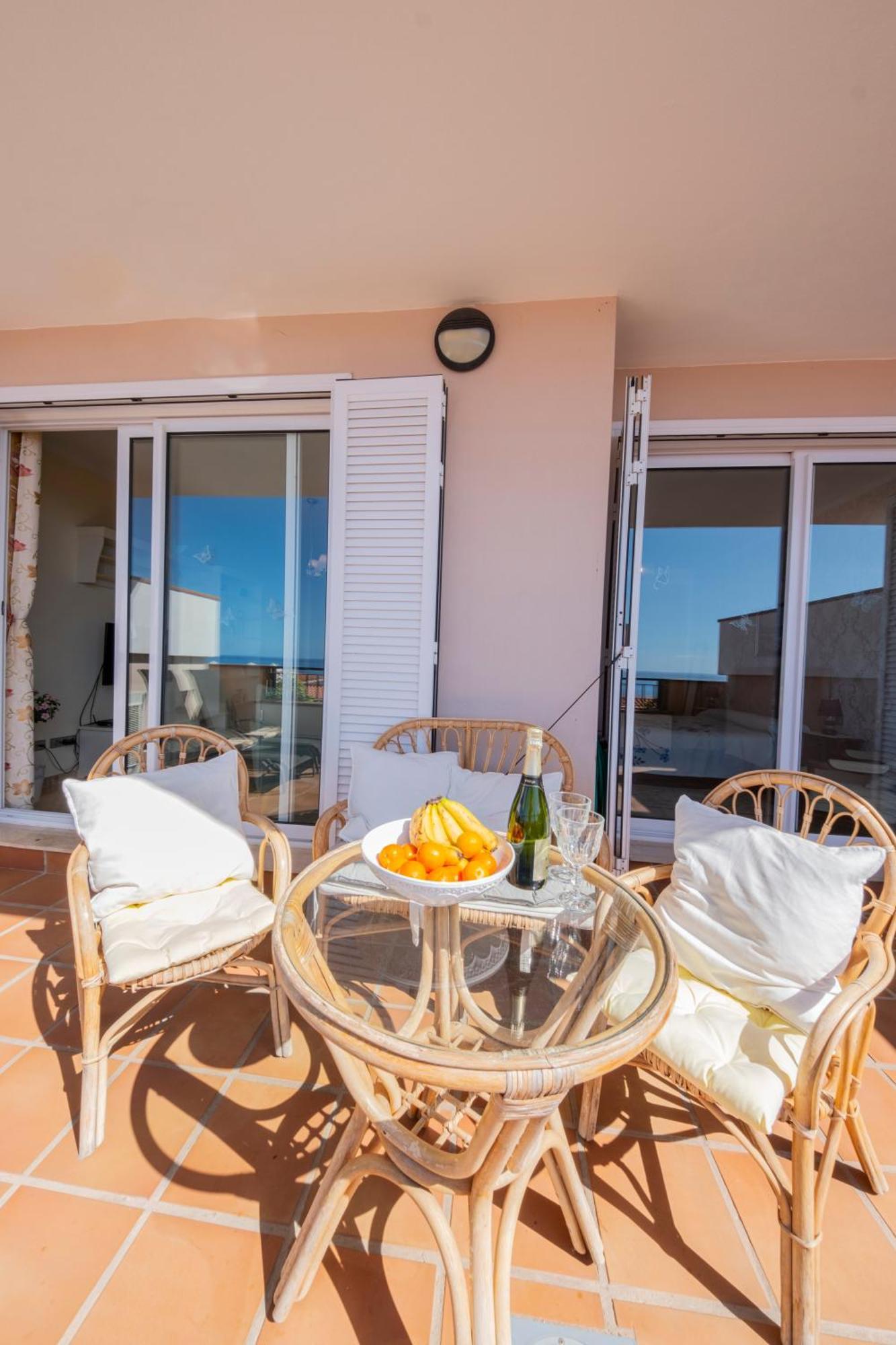 Апартаменты Ocean View Пуэрто-де-Сантьяго Экстерьер фото